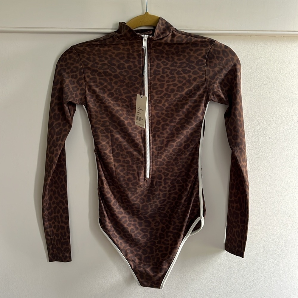 Free People x Acacia Surf Rash Guard size P NWT - Picture 3 of 15